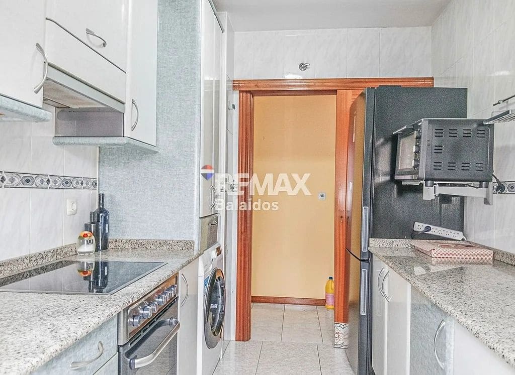 2 Zimmer Penthouse zu verkaufen in Cangas mit Garage - 210.000 € (Ref: 9683964)