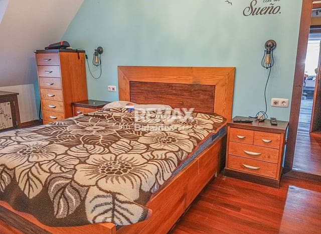 2 Zimmer Penthouse zu verkaufen in Cangas mit Garage - 210.000 € (Ref: 9683964)