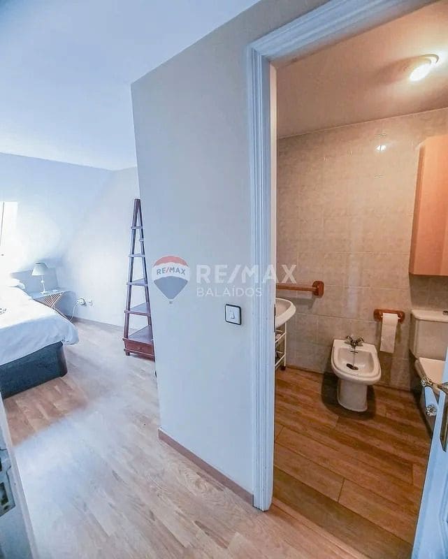 2 bedroom Penthouse for sale in Sanxenxo - € 370,000 (Ref: 9683965)