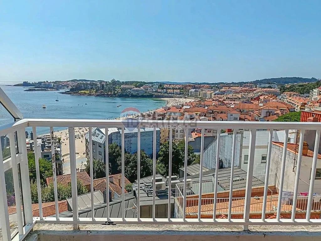 2 bedroom Penthouse for sale in Sanxenxo - € 370,000 (Ref: 9683965)