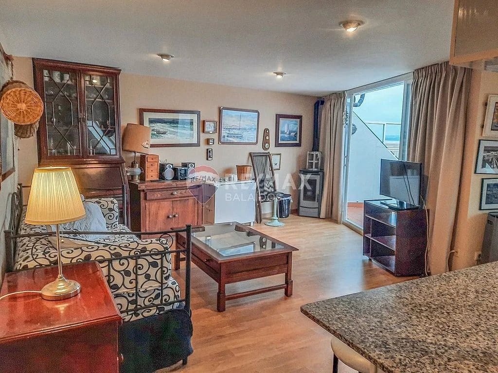 2 bedroom Penthouse for sale in Sanxenxo - € 370,000 (Ref: 9683965)