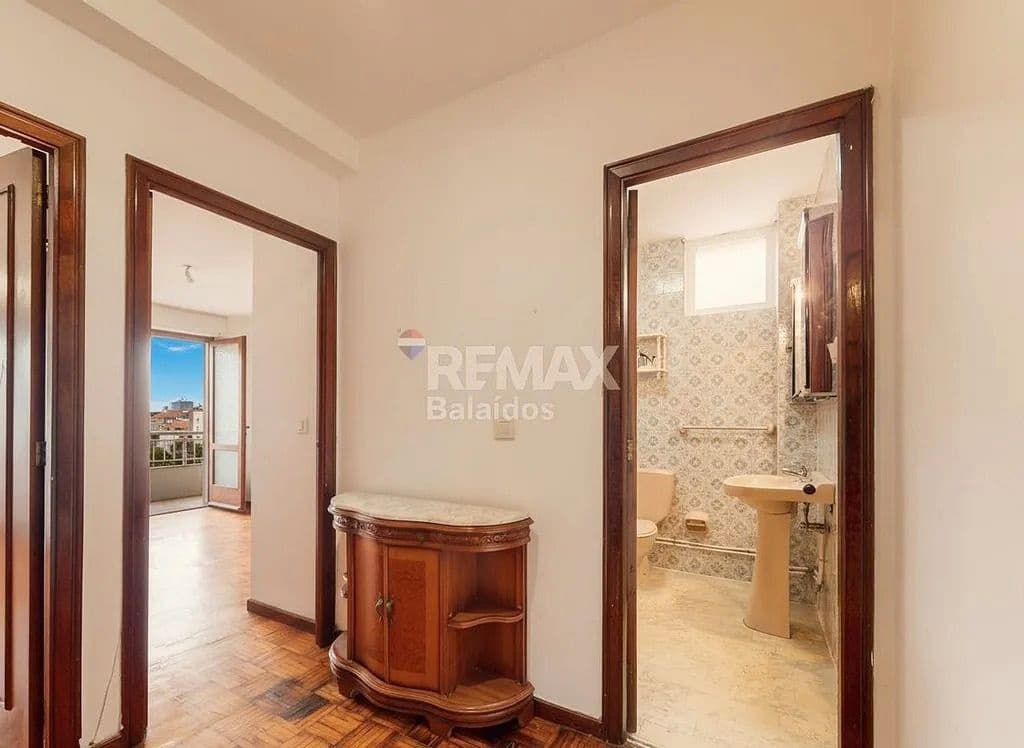 Piso de 2 habitaciones en Vigo en venta con garaje - 204.000 € (Ref: 9683967)