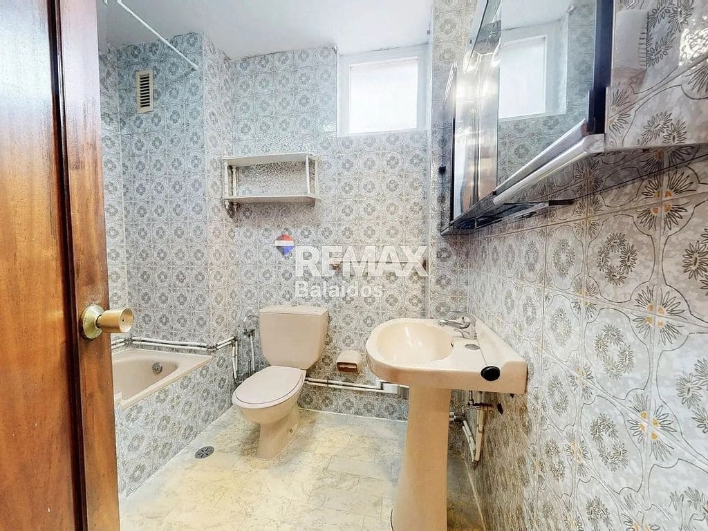 Piso de 2 habitaciones en Vigo en venta con garaje - 204.000 € (Ref: 9683967)