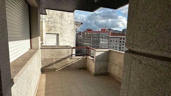 3 bedroom Apartment for sale in Vigo with garage - € 475,000 (Ref: 9683971)