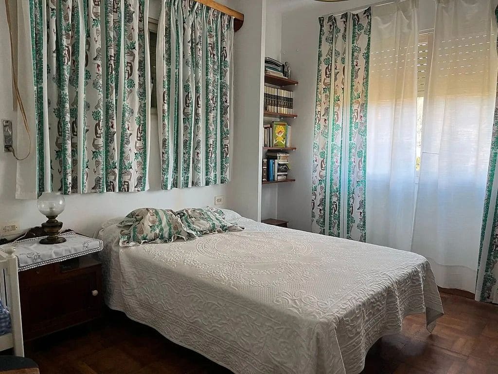 11 bedroom Finca/Country House for sale in Oia with garage - € 335,000 (Ref: 9683973)