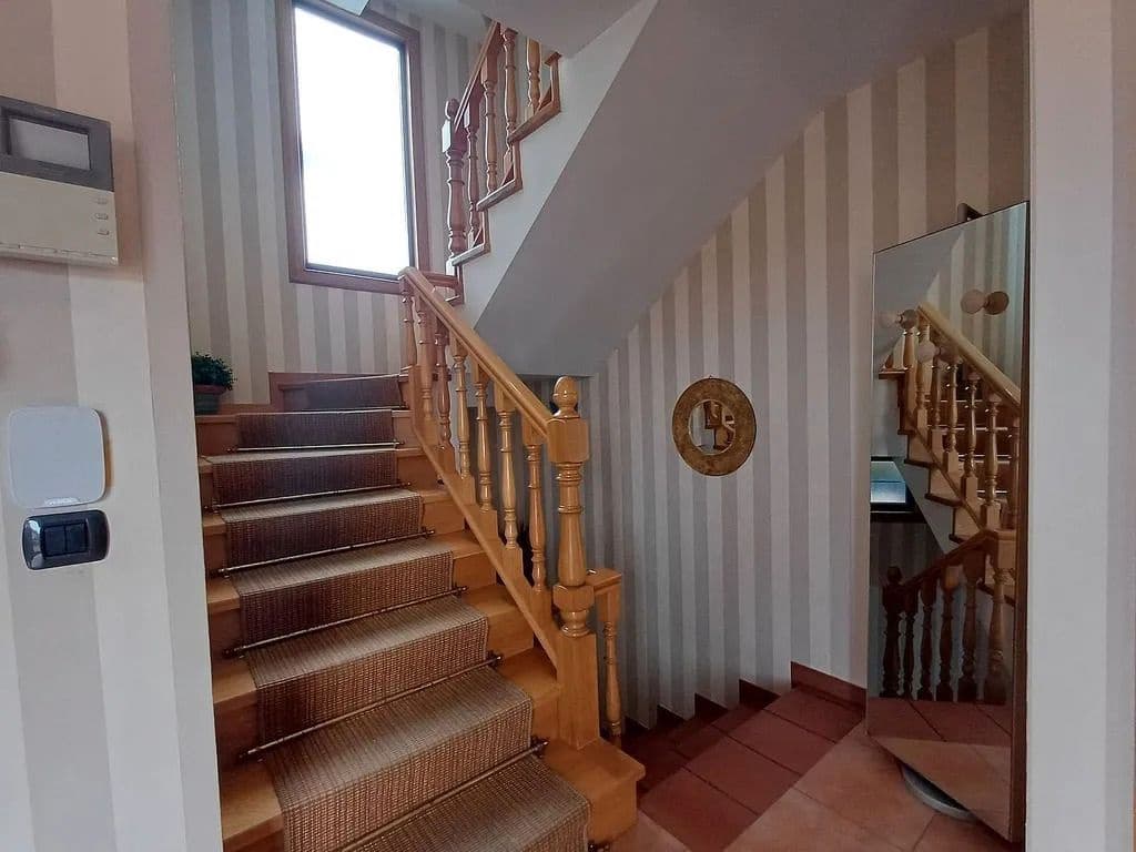 5 soveværelse Villa til salg i Vigo med garage - € 650.000 (Ref: 9683974)