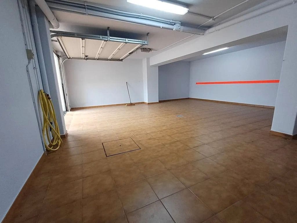5 soveværelse Villa til salg i Vigo med garage - € 650.000 (Ref: 9683974)
