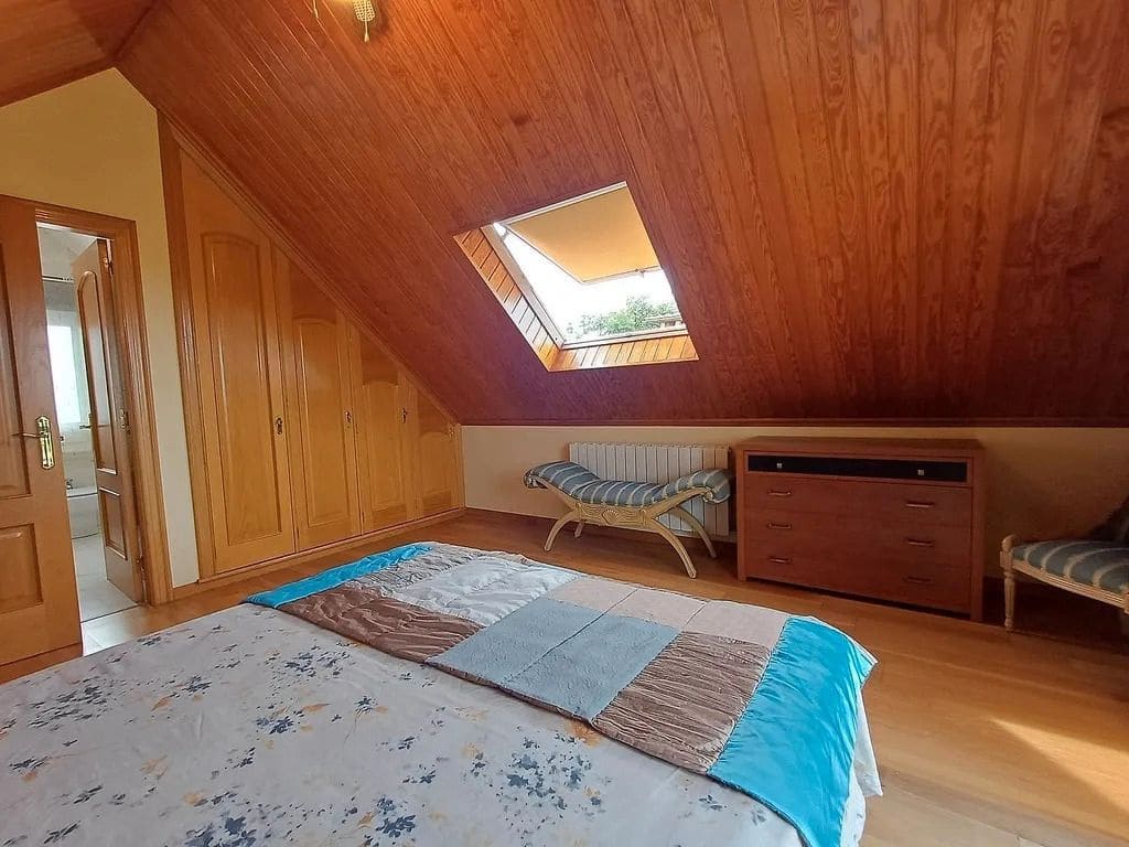 5 soveværelse Villa til salg i Vigo med garage - € 650.000 (Ref: 9683974)