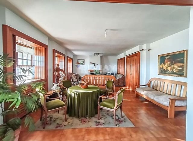 7 soverom Finca/Herregård til salgs i Tui med svømmebasseng garasje - € 580 000 (Ref: 9683975)