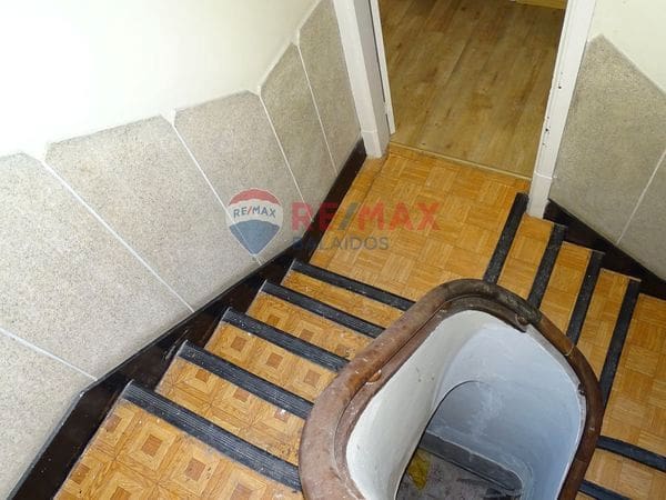 7 camera da letto Casa in vendita in Vigo - 270.000 € (Rif: 9683977)