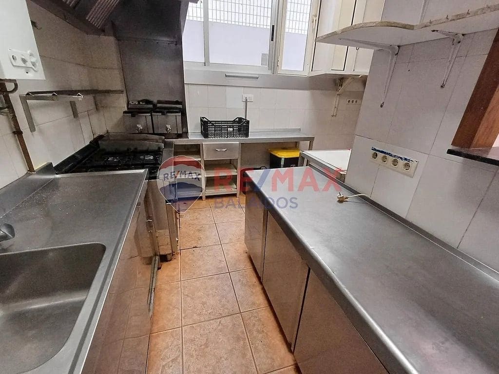 Comercial para venda em Vigo - 114 000 € (Ref: 9683978)