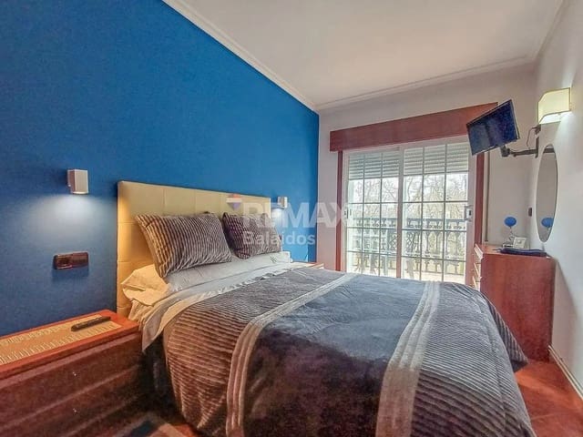 9 bedroom Apartment for sale in A Cañiza with garage - € 449,000 (Ref: 9683982)