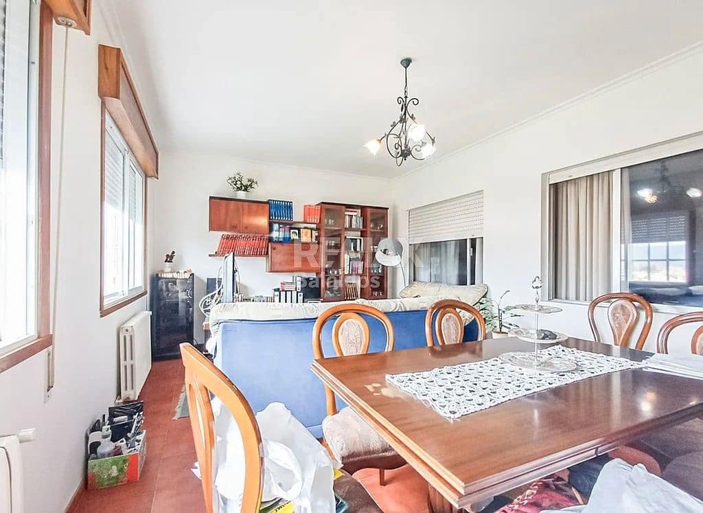 9 bedroom Apartment for sale in A Caniza with garage - € 449,000 (Ref: 9683982)