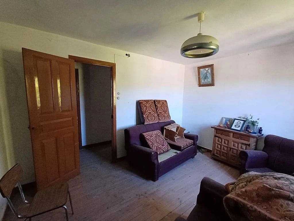 2 quarto Quinta/Casa Rural para venda em A Caniza - 79 000 € (Ref: 9683983)