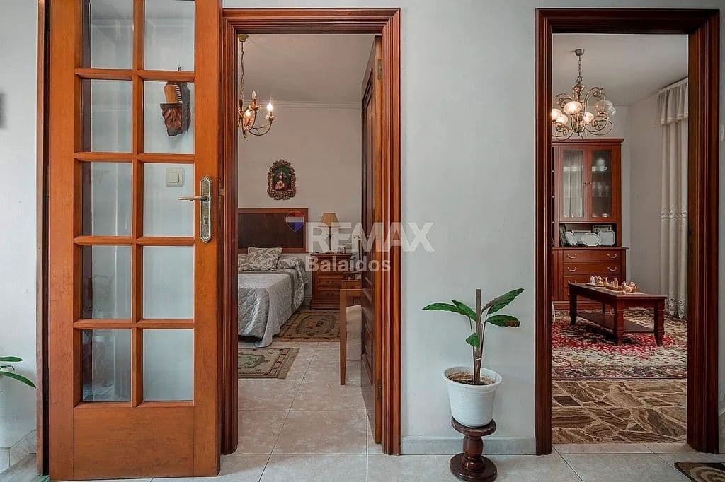 7 slaapkamer Finca/Landhuis te koop in A Pobra do Caraminal met garage - € 340.000 (Ref: 9683984)