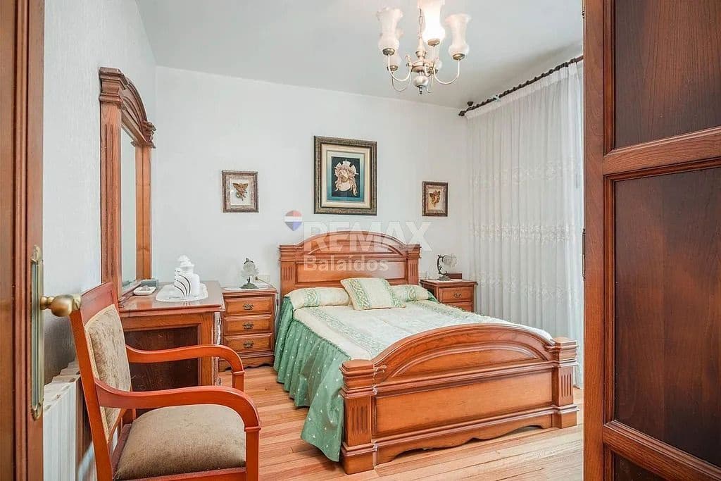 7 slaapkamer Finca/Landhuis te koop in A Pobra do Caraminal met garage - € 340.000 (Ref: 9683984)