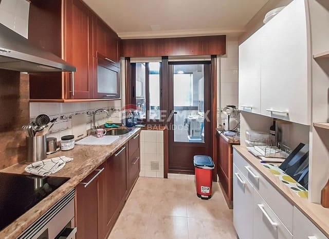 3 chambre Penthouse à vendre à Ponteareas avec garage - 190 000 € (Ref: 9683985)