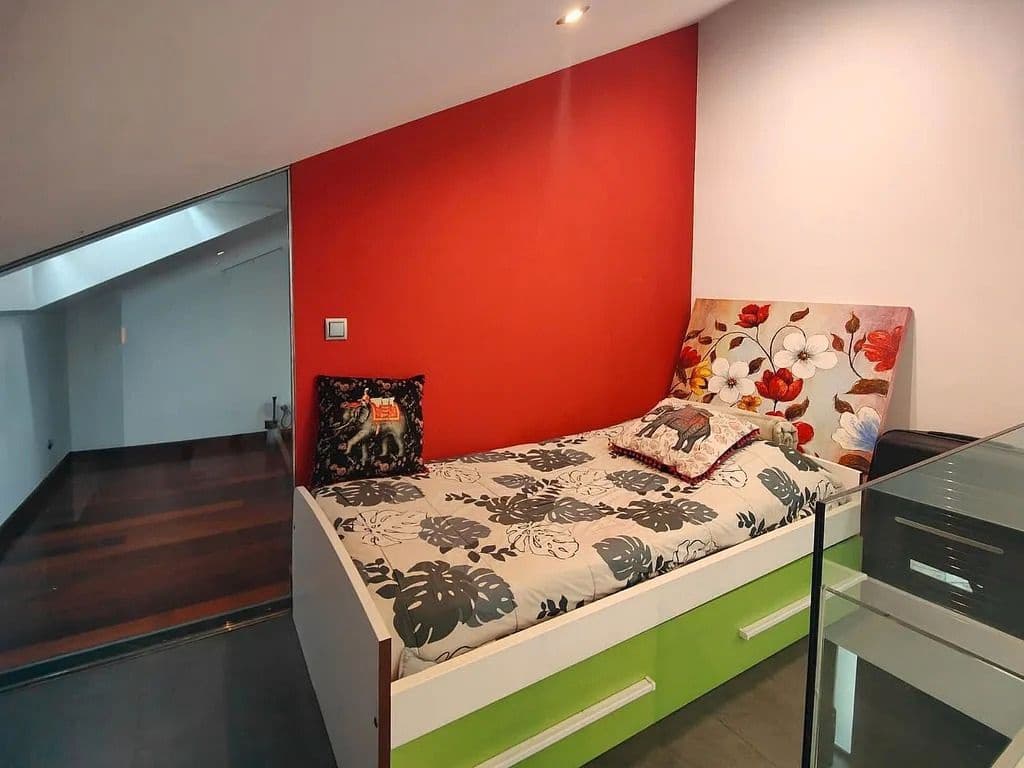 4 bedroom Villa for sale in Baiona with pool garage - € 430,000 (Ref: 9683988)