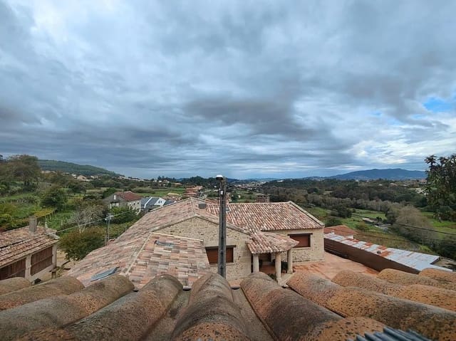 4 slaapkamer Villa te koop in Baiona met zwembad garage - € 430.000 (Ref: 9683988)