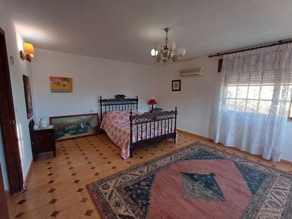 4 makuuhuone Maalaistalo myytävänä paikassa A Guarda mukana 
autotalli - 195 000 € (Ref: 9683991)