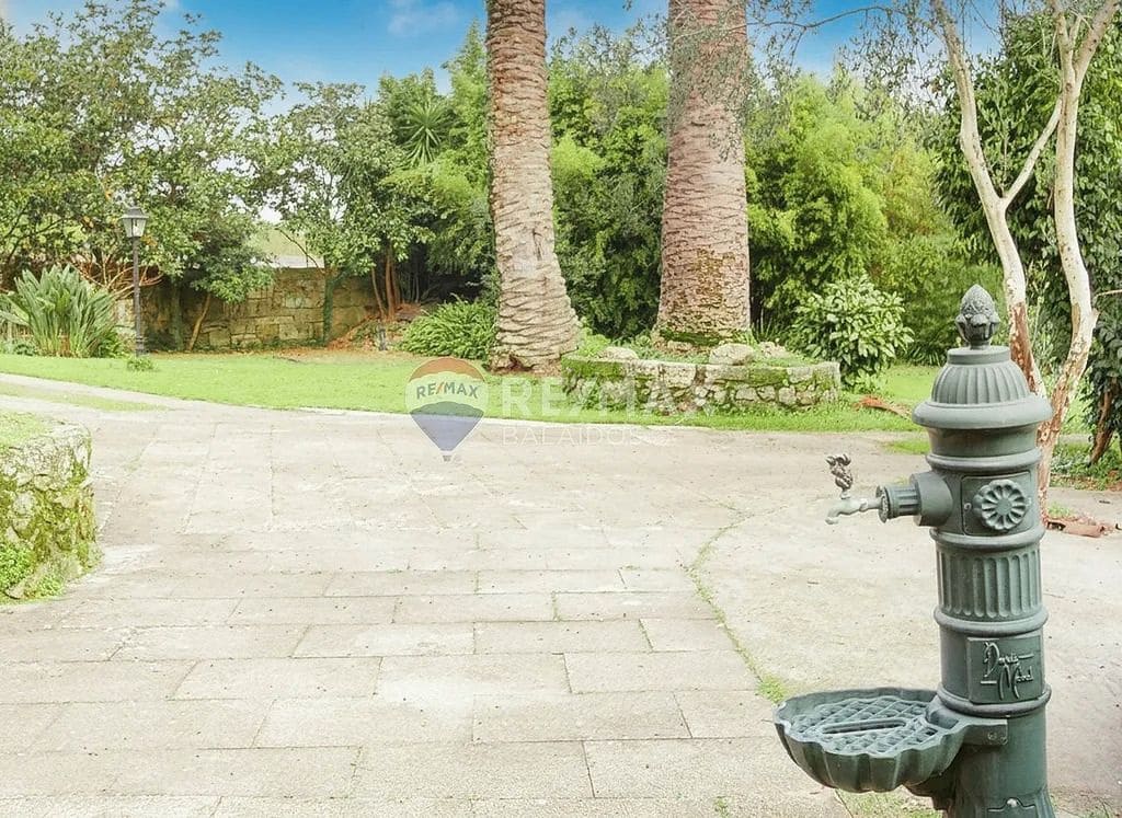 6 slaapkamer Villa te koop in Pontevedra stad met zwembad garage - € 1.250.000 (Ref: 9684003)