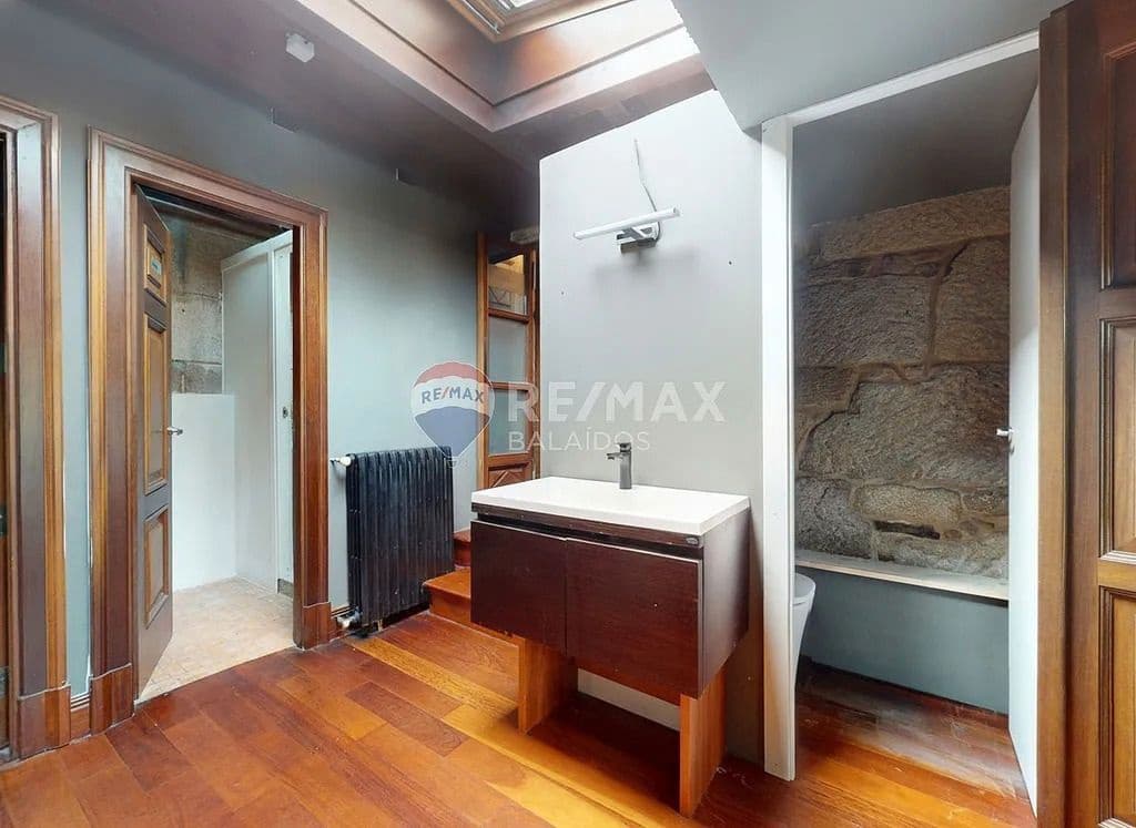 6 slaapkamer Villa te koop in Pontevedra stad met zwembad garage - € 1.250.000 (Ref: 9684003)