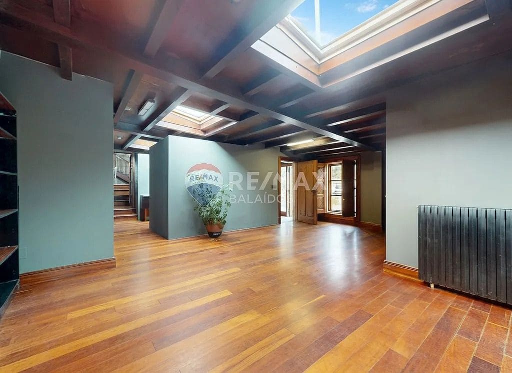 6 slaapkamer Villa te koop in Pontevedra stad met zwembad garage - € 1.250.000 (Ref: 9684003)