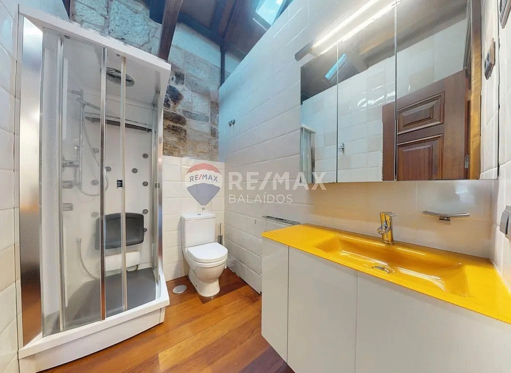 6 slaapkamer Villa te koop in Pontevedra stad met zwembad garage - € 1.250.000 (Ref: 9684003)