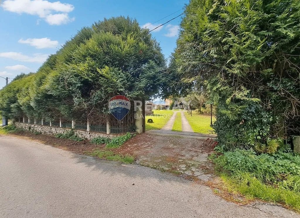 6 slaapkamer Villa te koop in Pontevedra stad met zwembad garage - € 1.250.000 (Ref: 9684003)