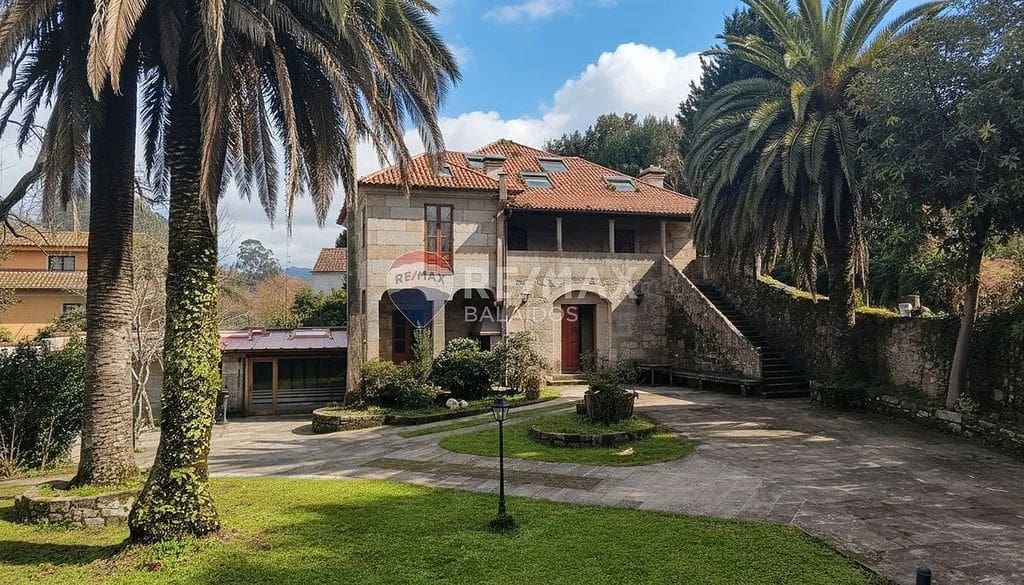 6 slaapkamer Villa te koop in Pontevedra stad met zwembad garage - € 1.250.000 (Ref: 9684003)