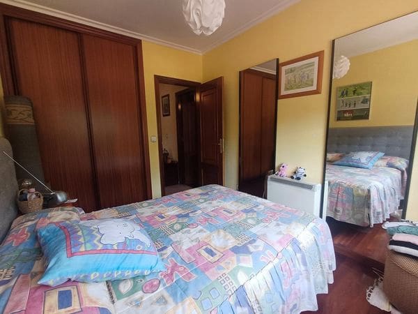 3 slaapkamer Restaurant/bar te koop in A Cañiza met garage - € 350.000 (Ref: 9684004)