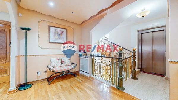 6 bedroom Villa for sale in Mos with pool garage - € 880,000 (Ref: 9684006)