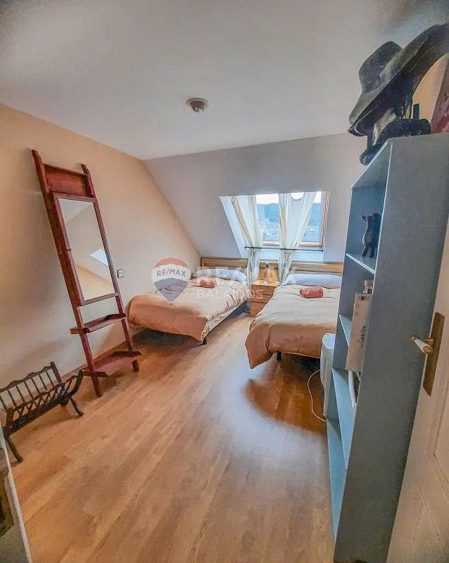 2 bedroom Penthouse for sale in Sanxenxo with garage - € 370,000 (Ref: 9684009)