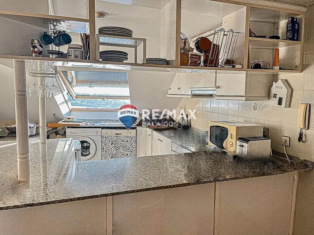 2 bedroom Penthouse for sale in Sanxenxo with garage - € 370,000 (Ref: 9684009)