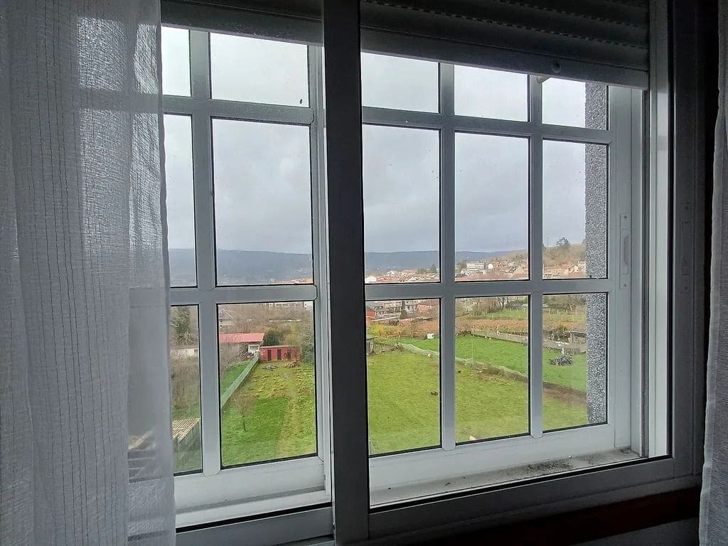 2 bedroom Apartment for sale in A Caniza - € 99,000 (Ref: 9684011)