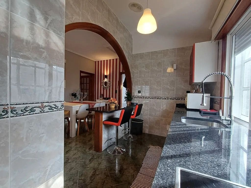 2 bedroom Apartment for sale in A Caniza - € 99,000 (Ref: 9684011)