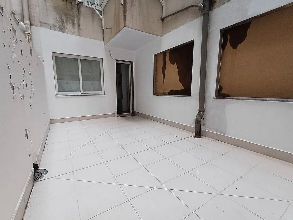 5 Zimmer Wohnung zu verkaufen in Vigo - 360.000 € (Ref: 9684012)