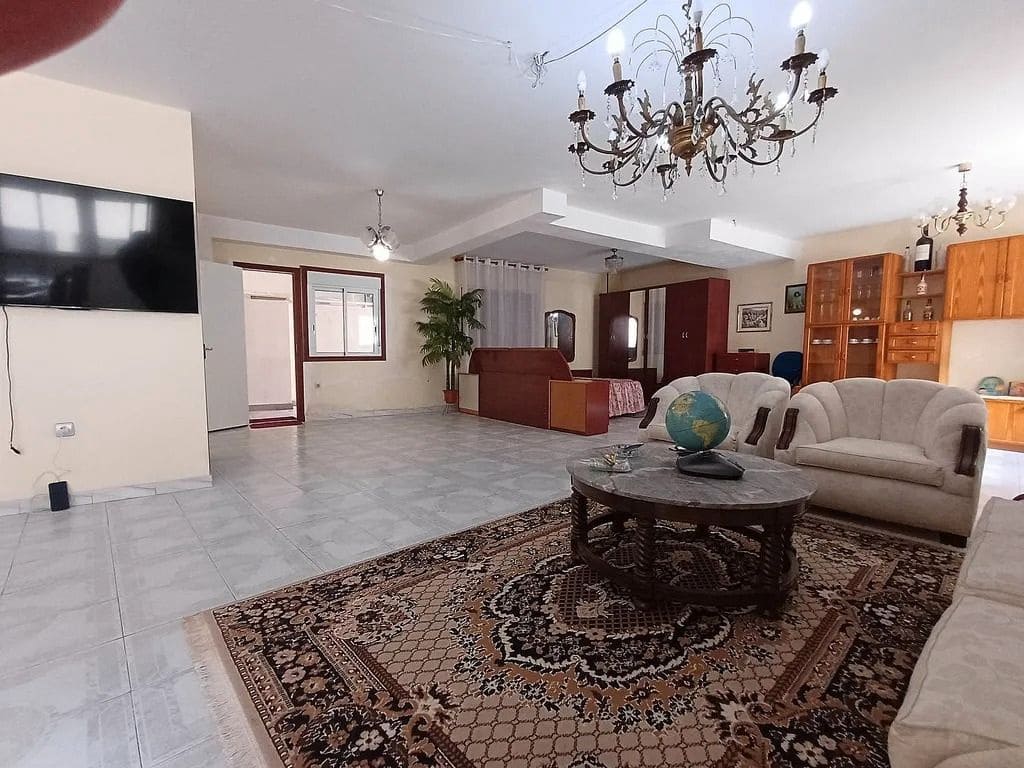 5 Zimmer Wohnung zu verkaufen in Vigo - 360.000 € (Ref: 9684012)