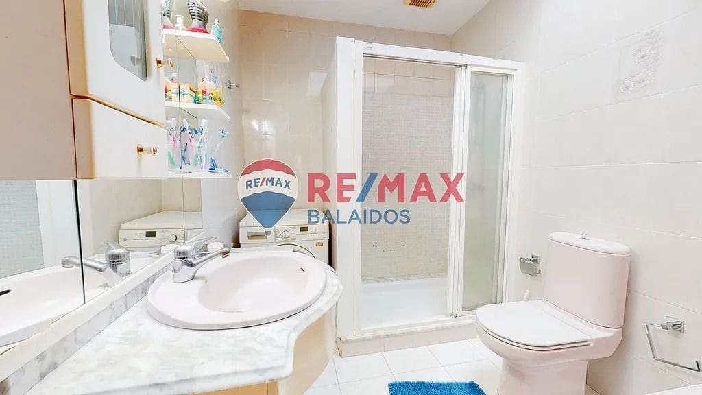 Hotel de 6 habitaciones en Vigo en venta con garaje - 880.000 € (Ref: 9684014)