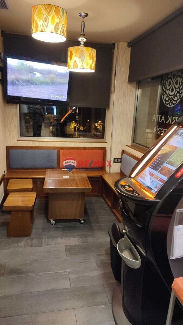 Local Commercial à vendre à Pontevedra ville - 260 000 € (Ref: 9685278)