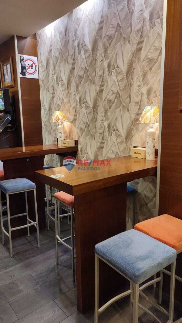 Local Commercial à vendre à Pontevedra ville - 260 000 € (Ref: 9685278)