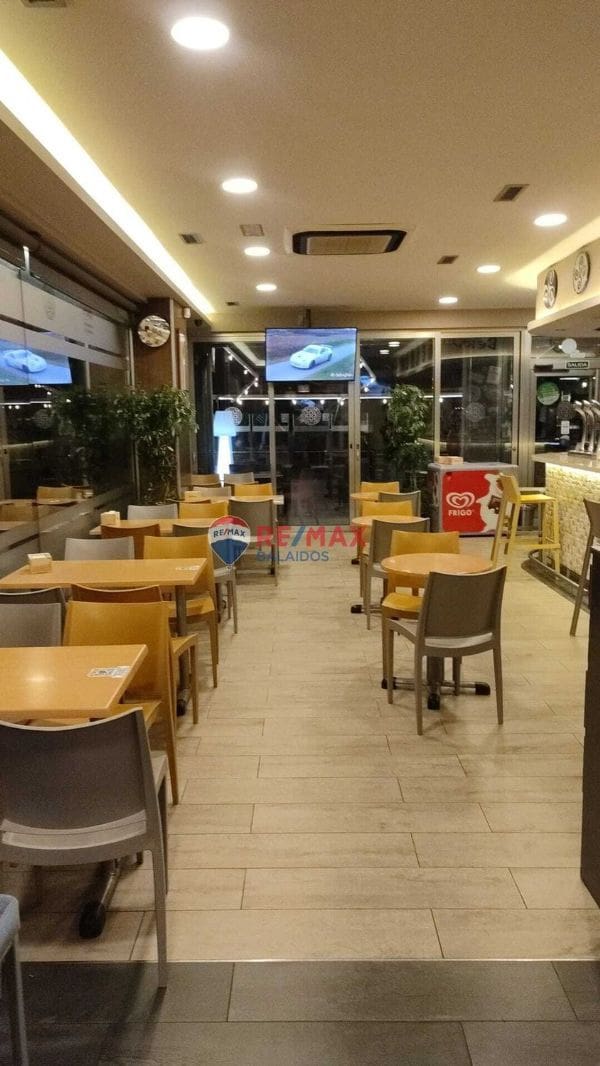 Local Commercial à vendre à Pontevedra ville - 260 000 € (Ref: 9685278)