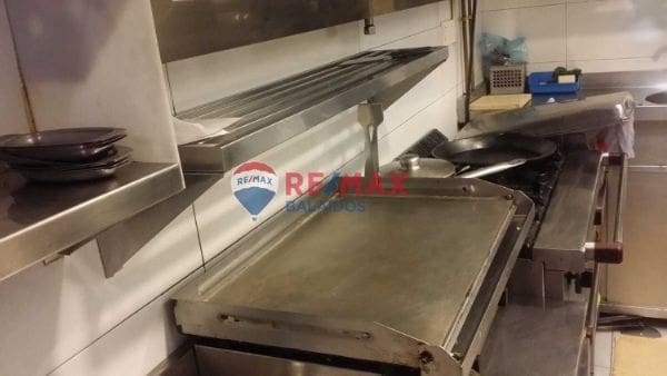 Local Commercial à vendre à Pontevedra ville - 260 000 € (Ref: 9685278)