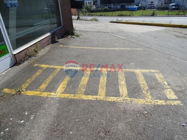 Commercieel te koop in Vigo - € 210.000 (Ref: 9685280)