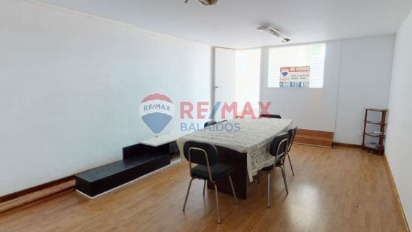 Commercieel te koop in Vigo - € 210.000 (Ref: 9685280)