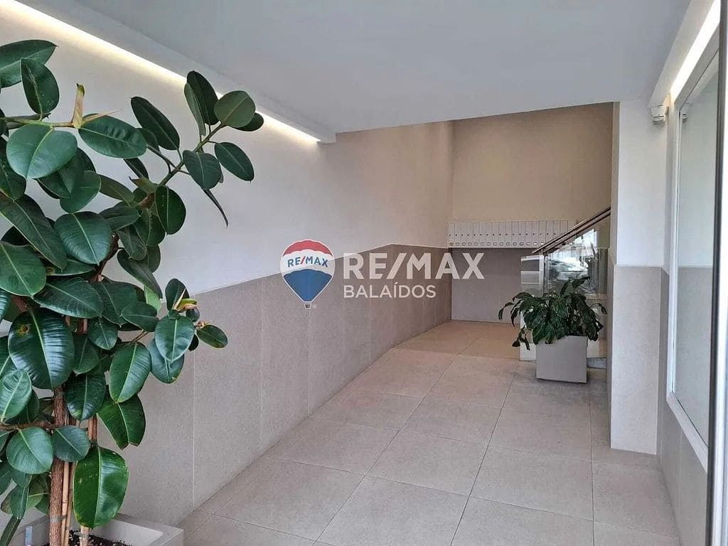 6 bedroom Flat for sale in Vigo with garage - € 520,000 (Ref: 9685290)