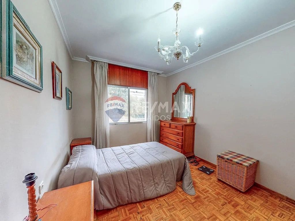 3 slaapkamer Flat te koop in Pontevedra stad met garage - € 198.000 (Ref: 9685292)