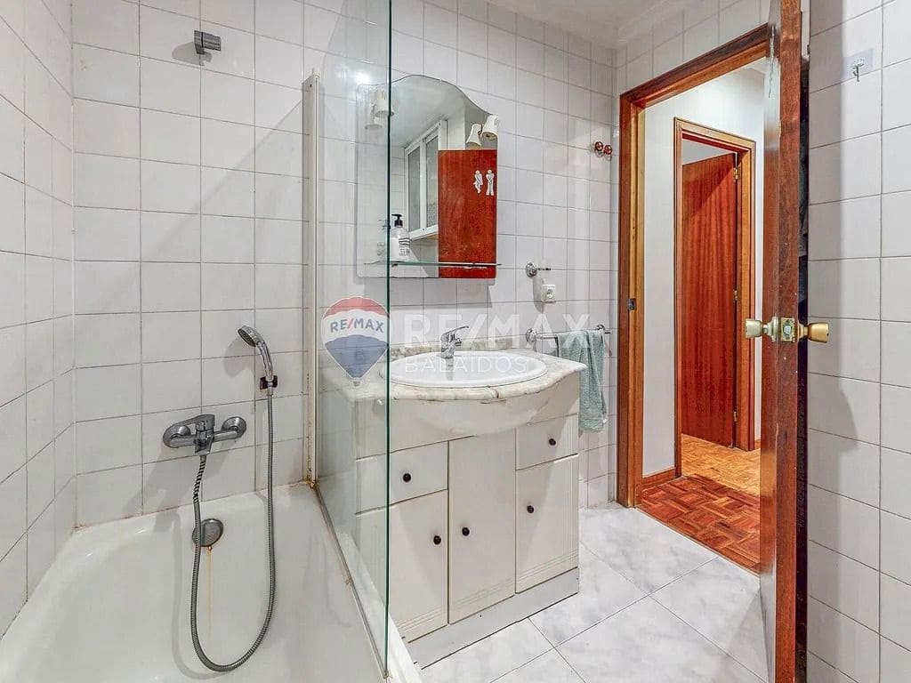 3 slaapkamer Flat te koop in Pontevedra stad met garage - € 198.000 (Ref: 9685292)
