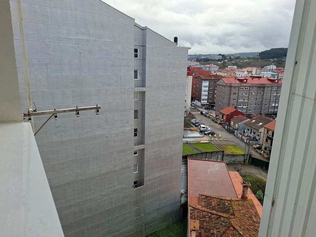 Piso de 4 habitaciones en Vigo en venta - 237.000 € (Ref: 9685296)