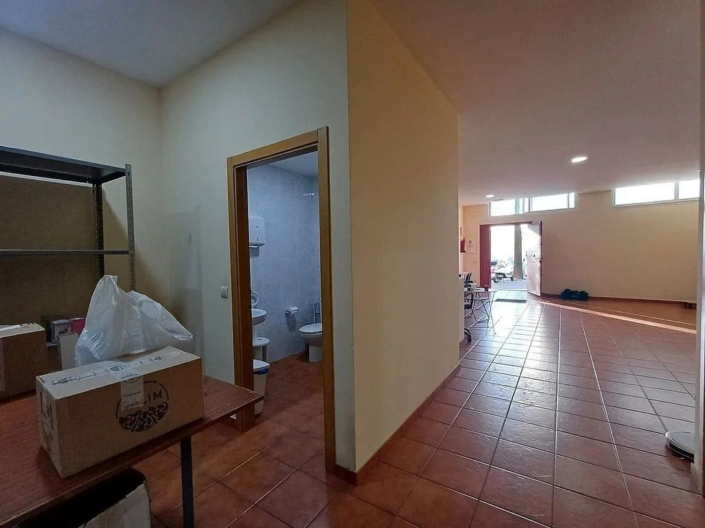 Commercieel te koop in Vigo - € 185.000 (Ref: 9685300)